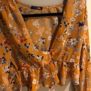 Flower crop top. Perfect for going out!